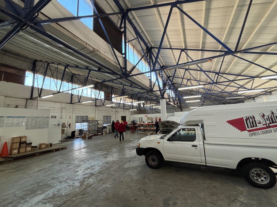 To Let commercial Property for Rent in Paarden Eiland Western Cape